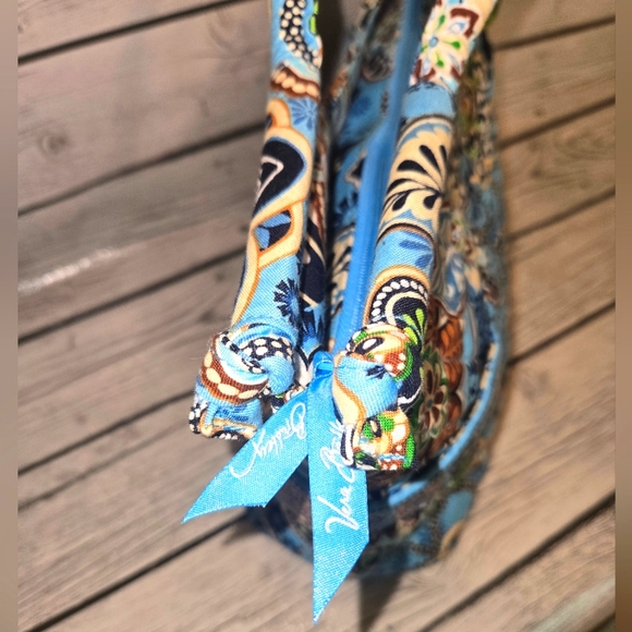 Vera Bradley Retired Gabby Bag In Bali Blue Quilted Floral Handbag Purse Clutch - Picture 6 of 7